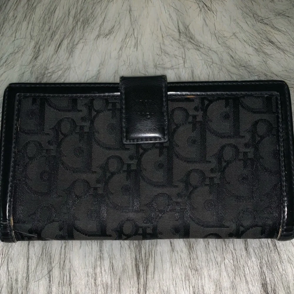 Authentic Dior Monogram logo design wallet vintage